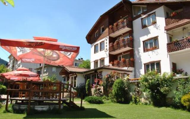 Family Hotel Shoky