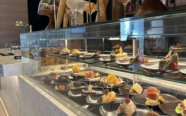 Radisson Blu Hotel, Riyadh Al Sahafa
