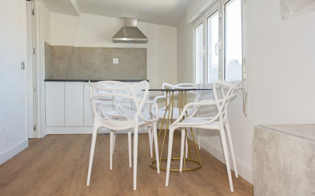 Apartmentos Santander Maliaño Suites 3000