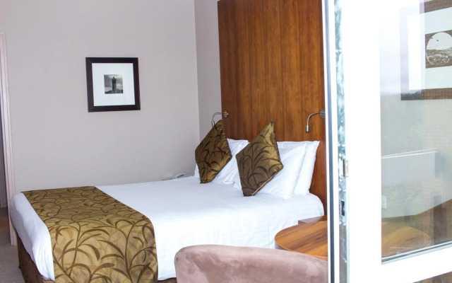 Humber Royal Hotel
