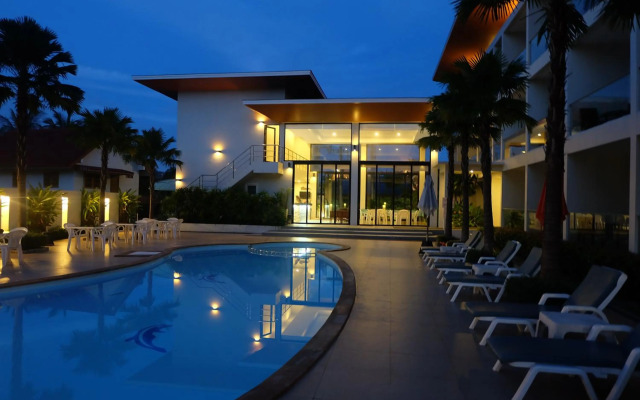 Clear House Resort
