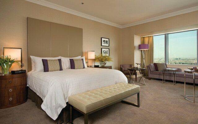 Four Seasons Hotel Riyadh At Kingdom Center