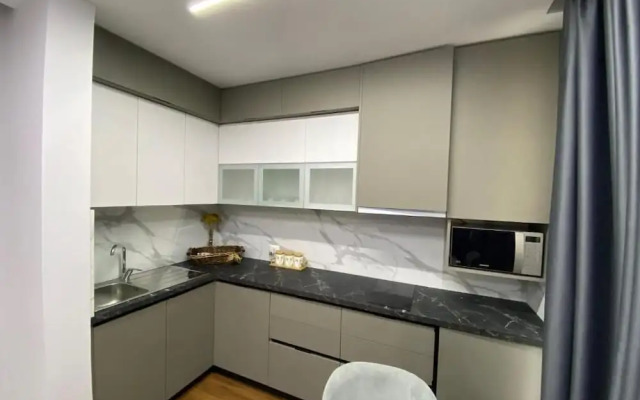 Arkle Apartment 6