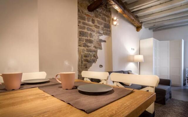 JOIVY Chic Studio in Como Centre