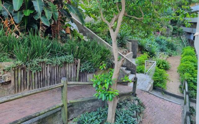 Idwala Tides Cozumel Umdloti - Step out onto the Beach