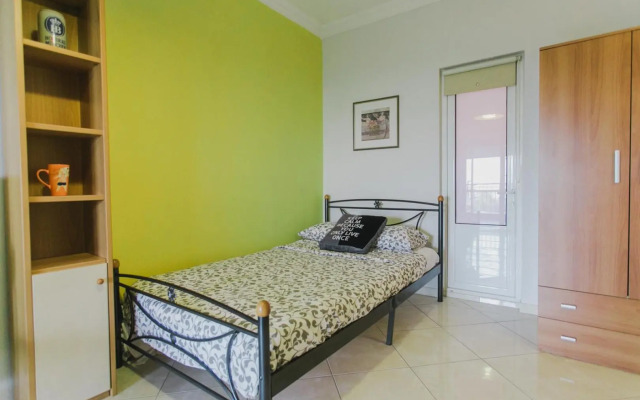 Top floor apartment at the city center