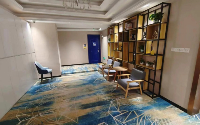 Chengyi Chain Hotel