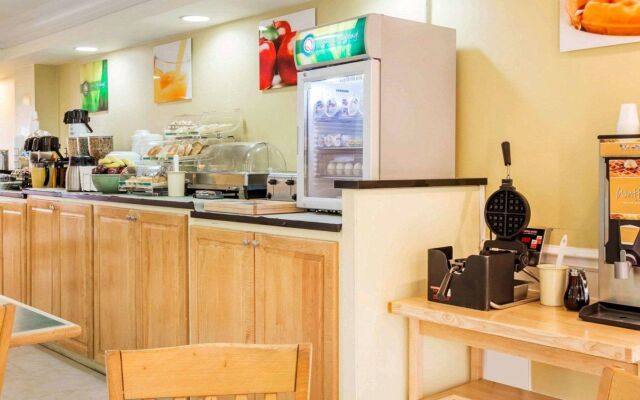 Quality Inn Dalton Central