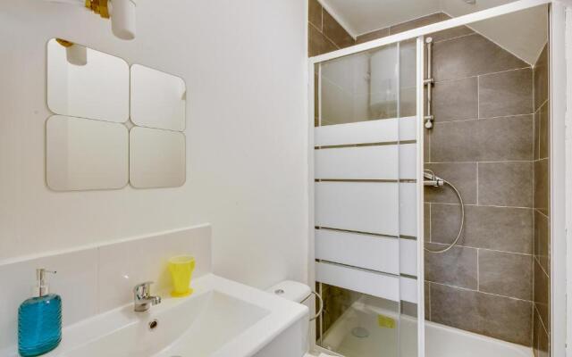 Chic house with babyfoot and gym