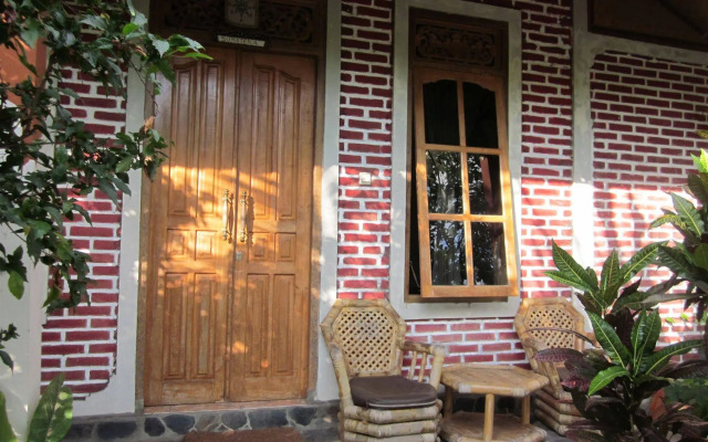 Mumbul Guesthouse