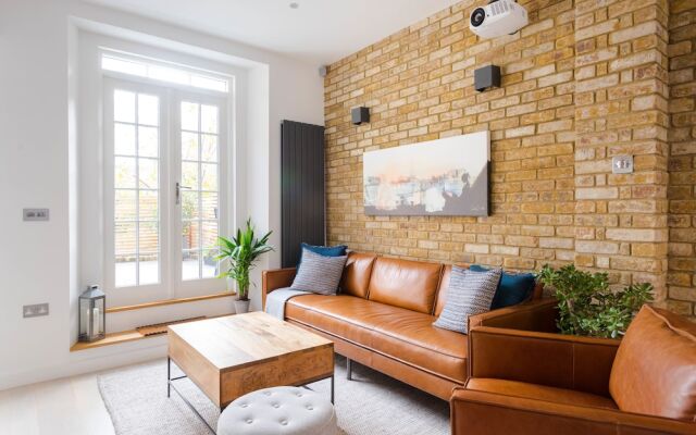 Contemporary Chic home in Kings Cross