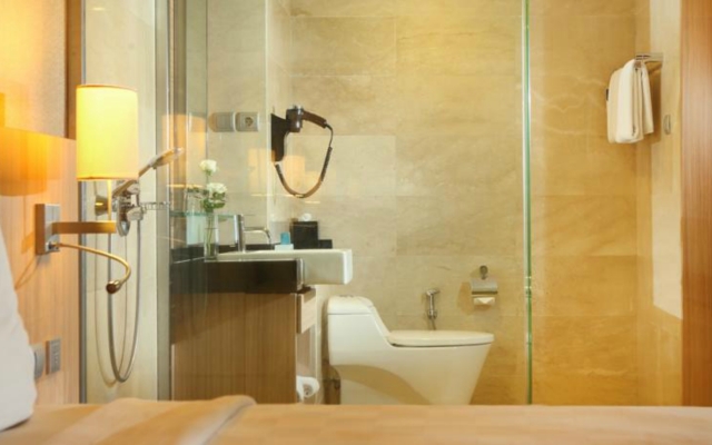 Novotel Surabaya - Hotel & Suites
