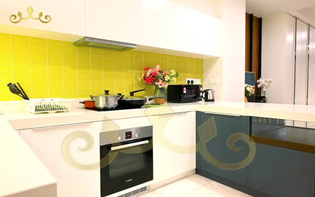 Tropicana The Residence KLCC Golden Crown