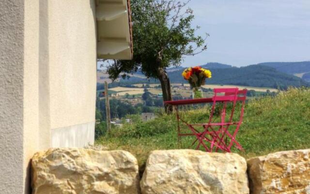 Gîte Panissières, 3 pièces, 8 personnes - FR-1-496-215