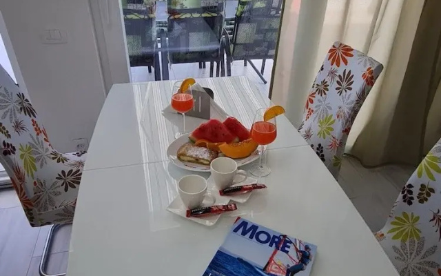 Luxury Apartment Ani II