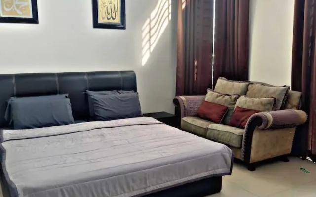 Klia Airport Homestay 9