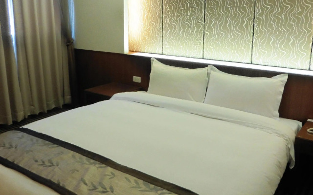 Tapeng Bay Holiday Hotel