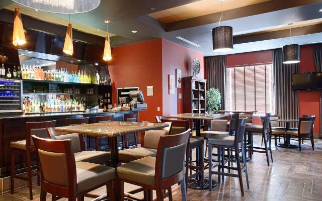 Best Western Sunrise Inn & Suites