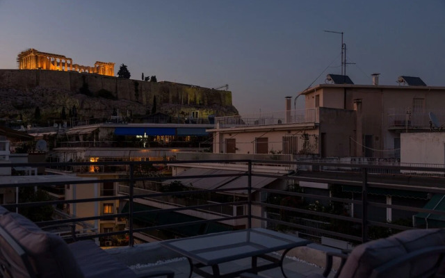 Acropolis Stylish Suite