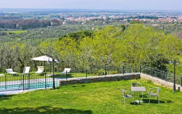 Beautiful Apartment in Lamporecchio