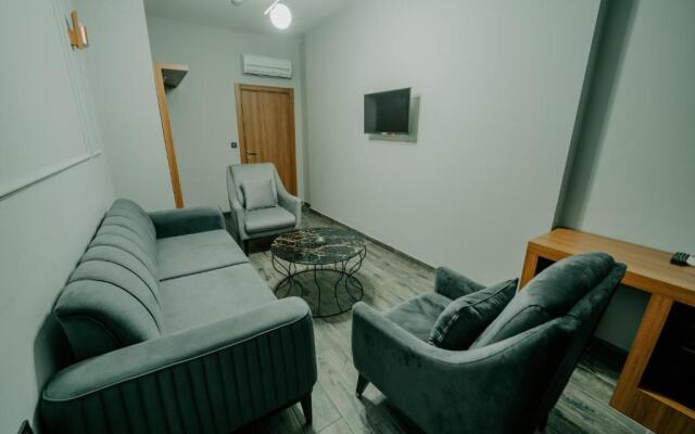 Grand Quars Hotel