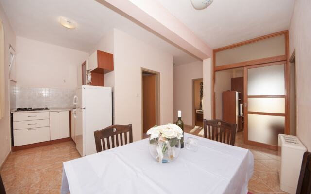 Aparthotel eM Ka