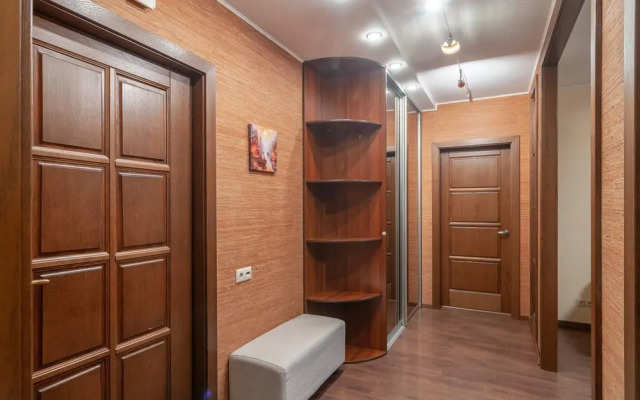 Home (Хоум) на улице Побежимова 11