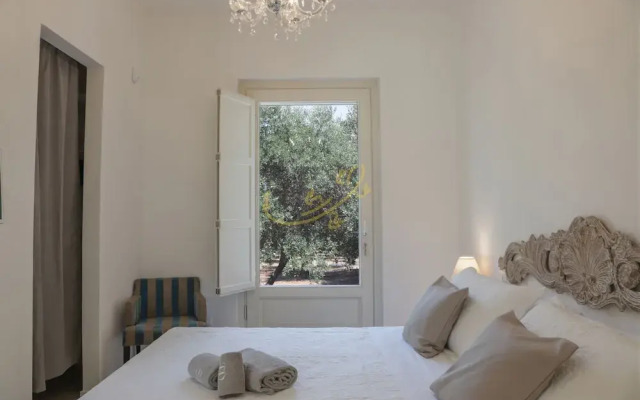TD Dimora del Giglio with Organic Garden with Pool