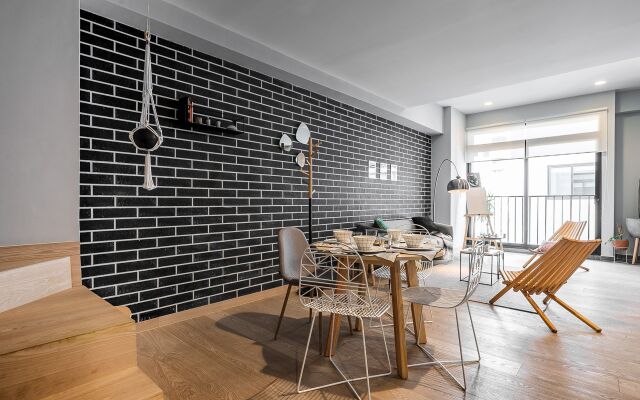 Casai Discover La Roma From a Contemporary Gem