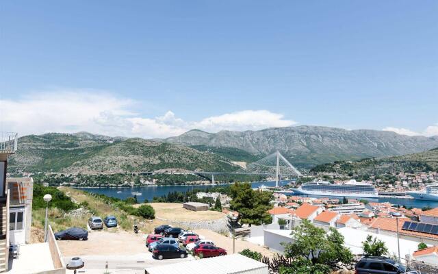 Burum Accommodation