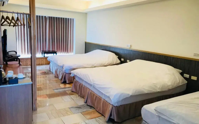 The third great-uncle's house