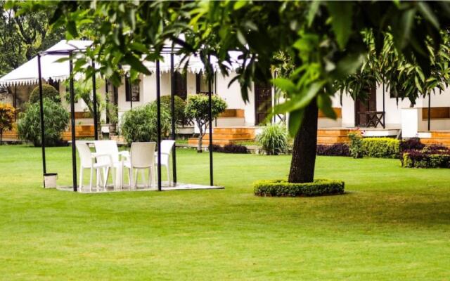 Shree Vilas Orchid - A Pichola Lake Facing Resort