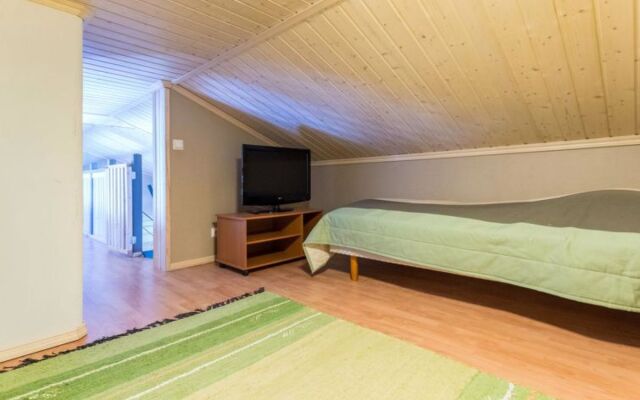 Rukan taikavuosseli 12 a