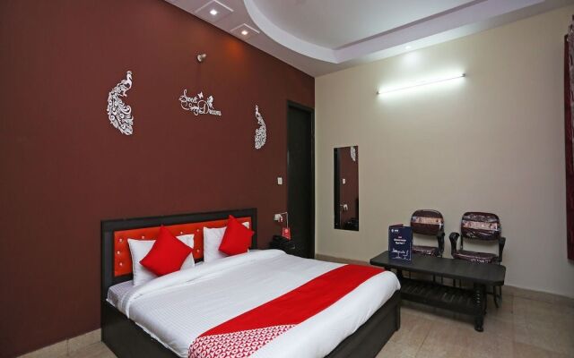 OYO 19966 Angel Pink Residency