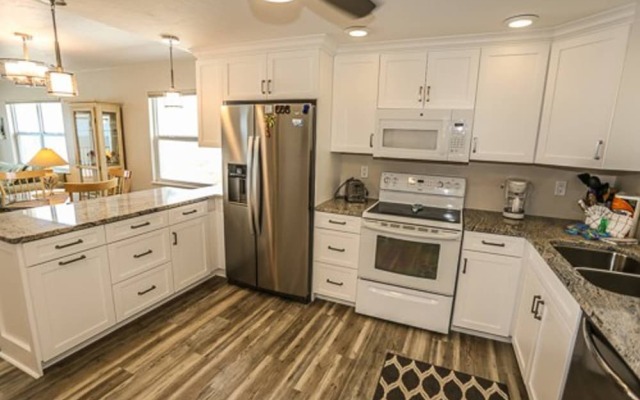Estero Sands 204