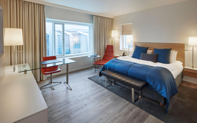 Crowne Plaza Copenhagen Towers by IHG