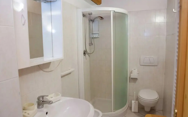 A Cozy Alpine Retreat