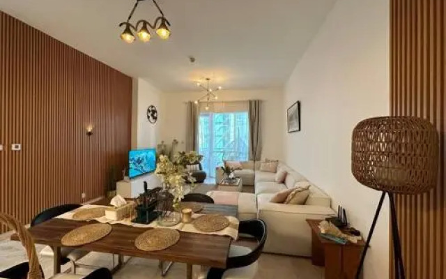 "Lux Bnb 2.5bd Amazing Marina Views"