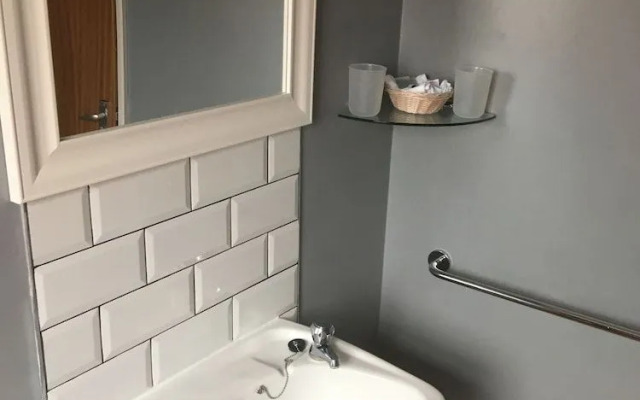White Lodge Guest House