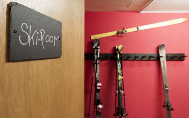 Hotel Basecamp