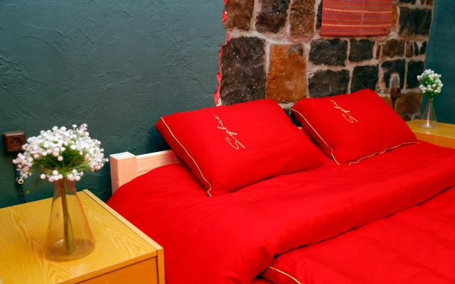 Onoyi Tun Guest House