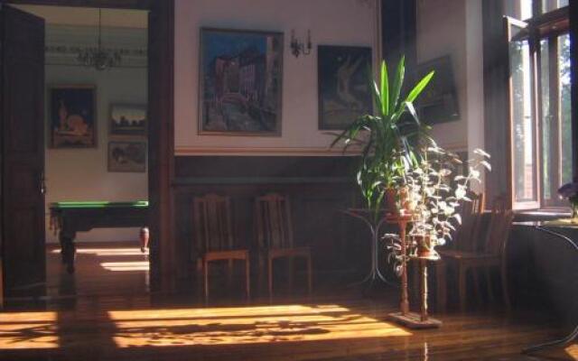 Viesu nams Aumeisteri