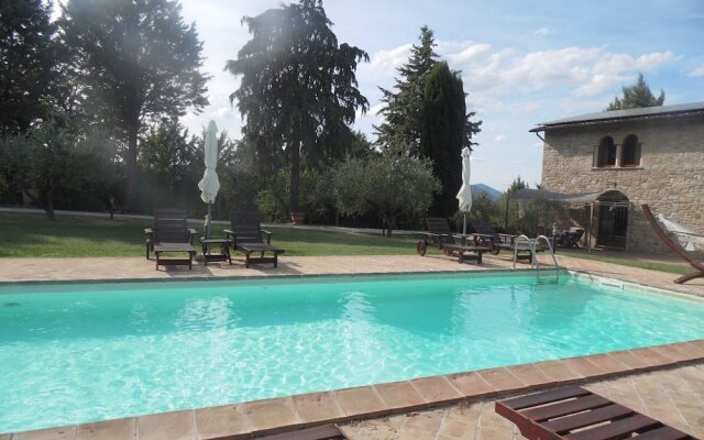 Podere Caldaruccio La Pineta Villa 22 People
