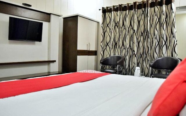 Hotel Vakratunda