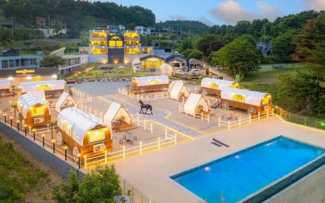 Gapyeong JH Western Glamping