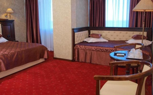 Hotel Dacia Sud