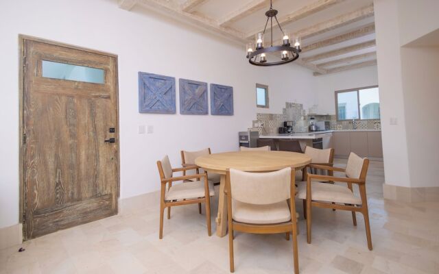 Pueblo Vinícola Parvada by Lumina