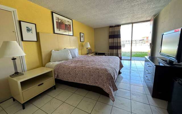 Travelodge by Wyndham Lumberton