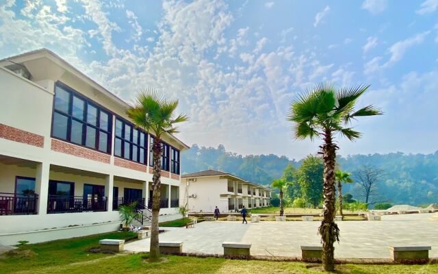 Regenta Resort & Spa By Riverside, Chitwan