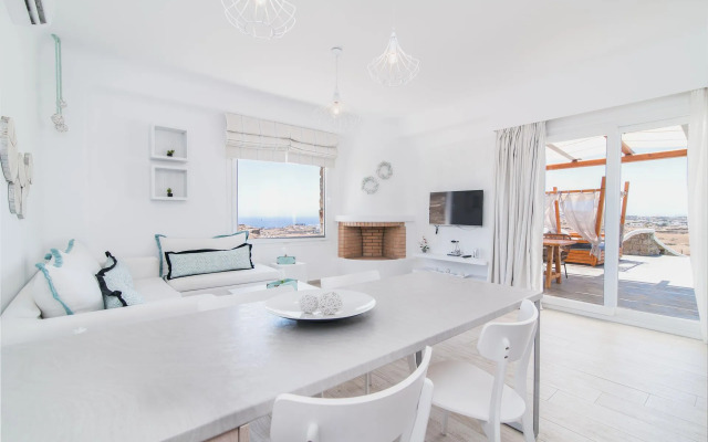 Villa Evi & Suites